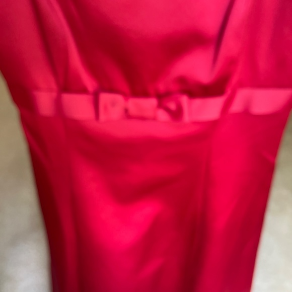 Formal Dress - Picture 5 of 6